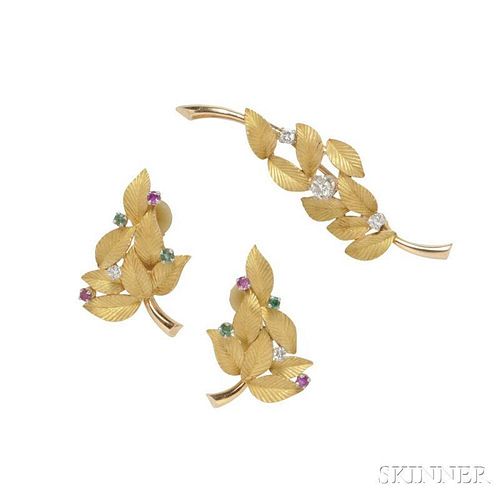 18kt Gold Gem-set Earrings and Brooch,