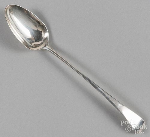 Georgian silver stuffing spoon, 1785-1786, bearing the touch of George Smith, 11 1/2'' l., 3.3 ozt.