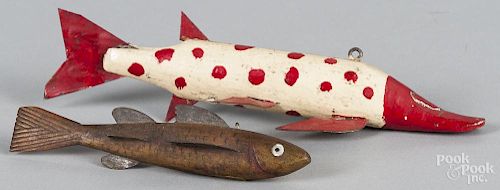 Two carved fish decoys, mid 20th c., one with incised scales and a fluted tail, 9 1/2'' l.