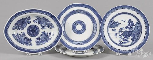 Pair of Chinese export porcelain Nanking plates, ca. 1800, 9 1/2'' dia.