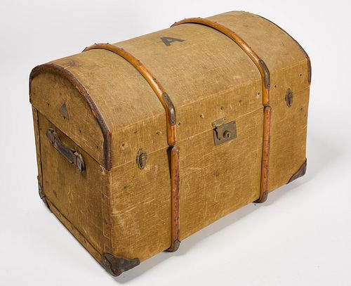 Dome-Top Trunk