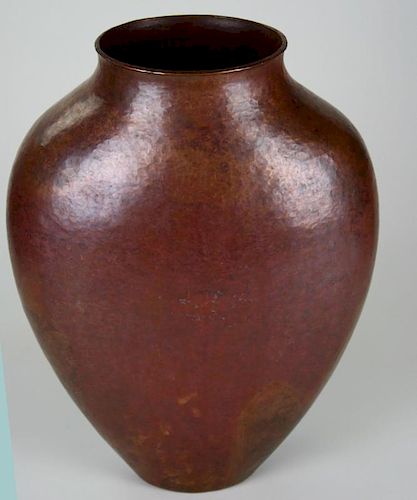 Antonio Ziranda hammered copper vase, ht 17”