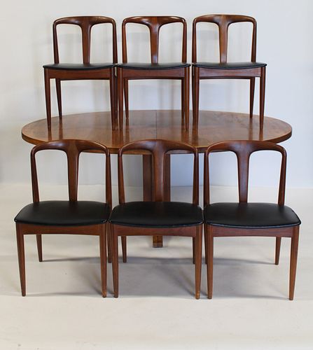 Midcentury Danish Modern Table, Leaf & 6 Chairs.