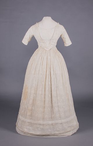 EMBROIDERED COTTON MULL EVENING DRESS, 1840s