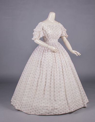 PRINTED COTTON DAY DRESS, MID 1850s