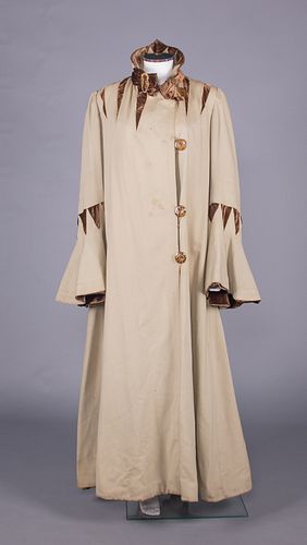 SECESSIONIST INSPIRED WOOL BROADCLOTH & SILK VELVET COAT, c. 1912