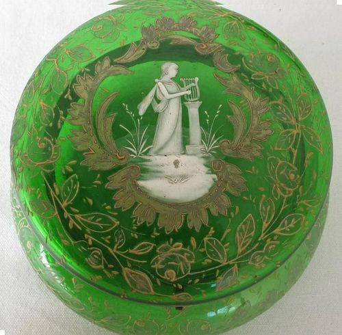 BOHEMIAN MARY GREGORY GREEN GLASS DRESSER TRINKET WITH WHITE ENAMELED