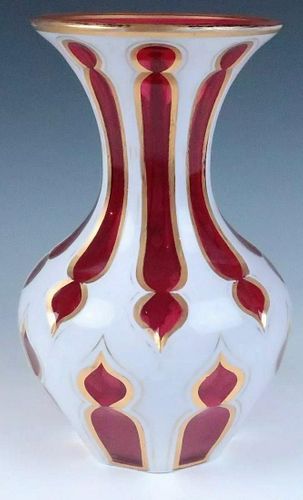 LARGE BOHEMIAN OVERLAY CUT TO CRANBERRY GLASS VASE