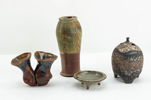 Grp: 4 Studio Pottery Pieces