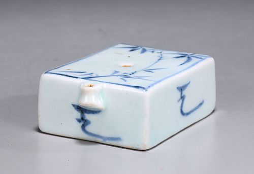 Korean Blue & White Porcelain Water Dropper