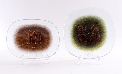 2 Figural Maurice Heaton Art Glass Dishes
