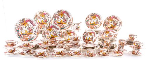 153 Pieces - Royal Crown Derby Olde Avesbury China