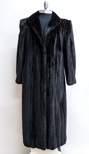 Revillon / Carolina Herrera / Saks Mink Fur Coat