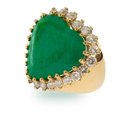 Emerald 19 carat approx with diamonds ring ,18K, gold impressive Ring
