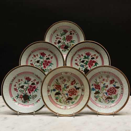 Set of Six Famille Rose and Underglaze Blue Porcelain Soup Plates