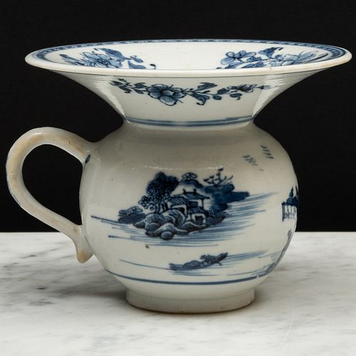 Chinese Export Blue and White Porcelain Spitoon