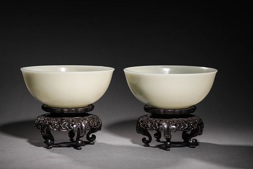 Qing QianLong: A Pair of Jade Bowls