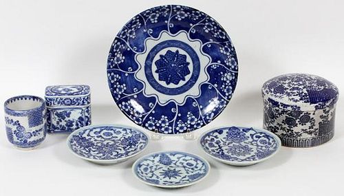 CHINESE BLUE WHITE PORCELAIN COLLECTION
