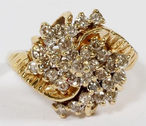 14KT YELLOW GOLD & DIAMOND CLUSTER RING