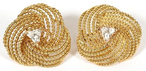 18KT YELLOW GOLD EARRINGS PAIR