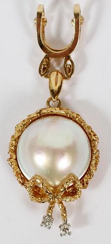 LADY'S MABE PEARL AND DIAMOND PENDANT