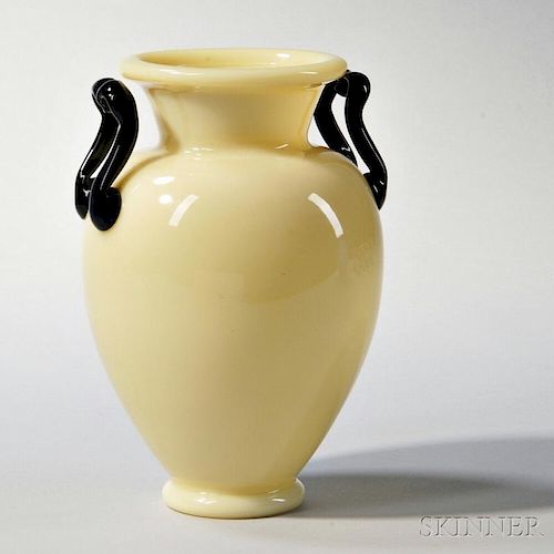 Frederick Carder Steuben Vase