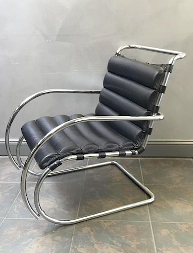 Midcentury Mies Van Der Rohe MR Lounge Chair.