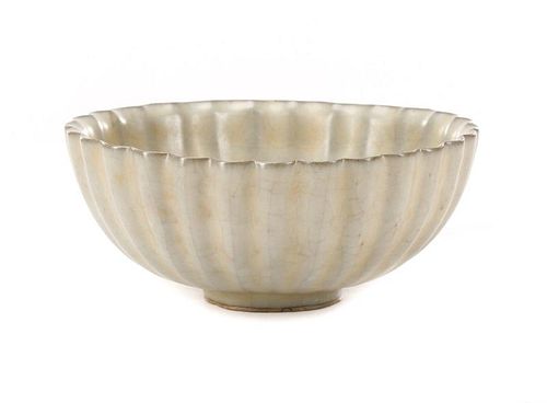 Chinese Celadon Glazed Ruffle Bowl