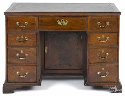 English mahogany kneehole desk, early 19th c., 31'' h., 41 3/4'' w., 22 1/2'' d.