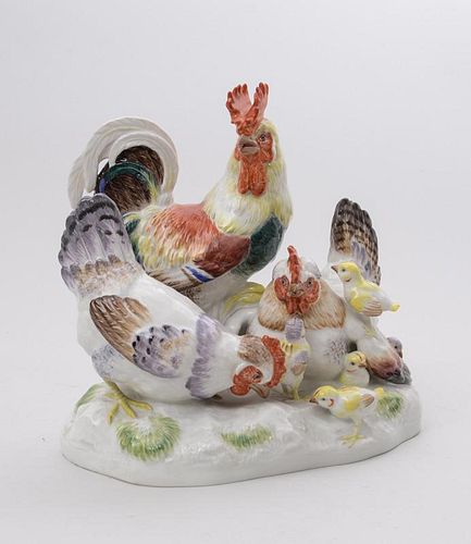MODERN MEISSEN PORCELAIN GROUP OF ROOSTER, HENS AND CHICKS