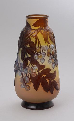 CAMEO CUT-GLASS VASE, IN THE STYLE OF GALLÉ