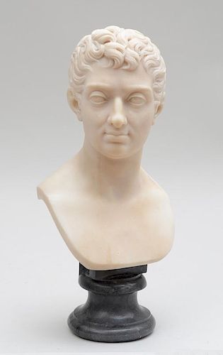 ADAMO TADOLINI (1788-1868): BUST PORTRAIT OF A YOUNG MAN
