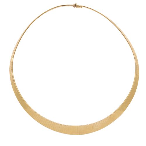14k Yellow Gold Graduated Omega Collar Necklace