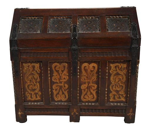 American Arts and Crafts Table Top Coffer 