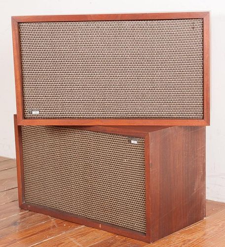 The Fisher XP-66B Speaker System