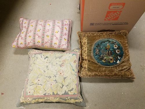 BX 3 PILLOWS 19"SQ BEEDED AND NEEDLEPOINT, 14" X 24" + AUBUSSON 21"SQ CORDTS MANSION