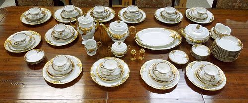Wawel Poland Hand Painted Dinner Service, 91 Pieces.
