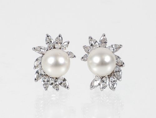18K Cultured Pearl Diamond Earrings