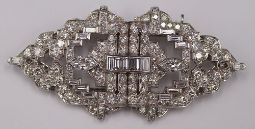 JEWELRY. Art Deco Diamond Double Clip Brooch.