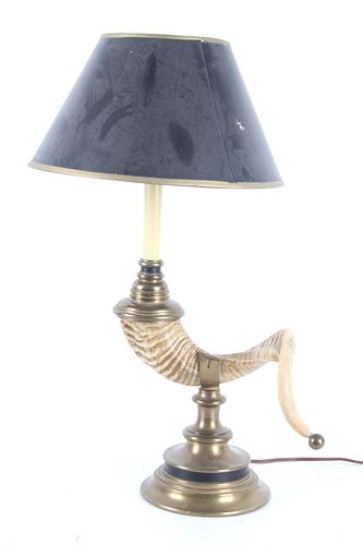 Early Vintage Rocky Mountain Rams Horn Table Lamp