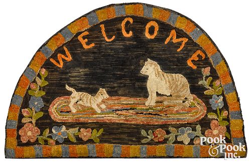 American demilune hooked rug, ca. 1900