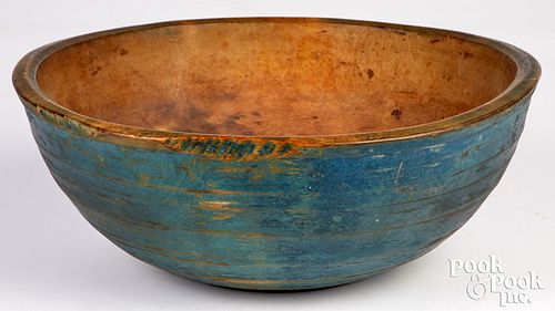 Turned and painted bowl, 19th c.