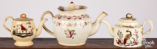 Three porcelain teapots, 18th and 19th c.