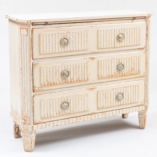 Swedish Neoclassical Style White Painted Chest of Drawers, of Recent Manufacture