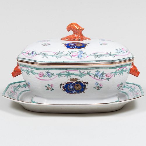Chinese Export Porcelain Tureen, Cover and Underplate