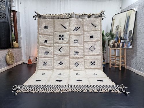 Lovely Checkered White Moroccan Rug.