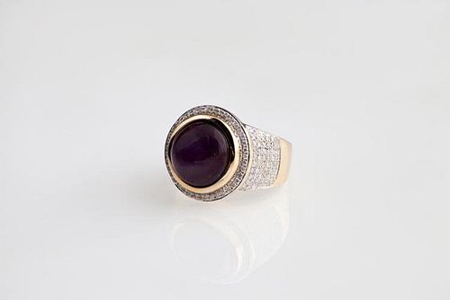 Man's 14K Yellow Gold Dinner Ring, with a 17.09 ca