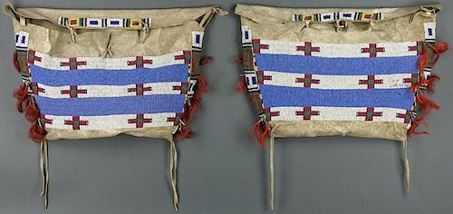 Lot of 2 bags (Possible Sioux/Cheyenne ca. 1809 - 1910)