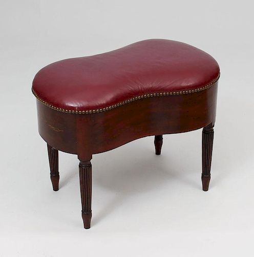 Federal Mahogany Bidet, Possibly from the Workshop of Duncan Phyfe