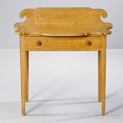 Tiger Maple Grain-painted Pine Dressing Table